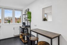 OARA - Multiple Apartments (1-13 Guests) - WIFI - TV - free Parking Bild 4