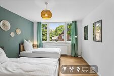 OARA - Multiple Apartments (1-13 Guests) - WIFI - TV - free Parking Bild 10