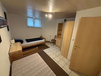 Wohnung in Am Schwebach, Mengkofen Bild 1