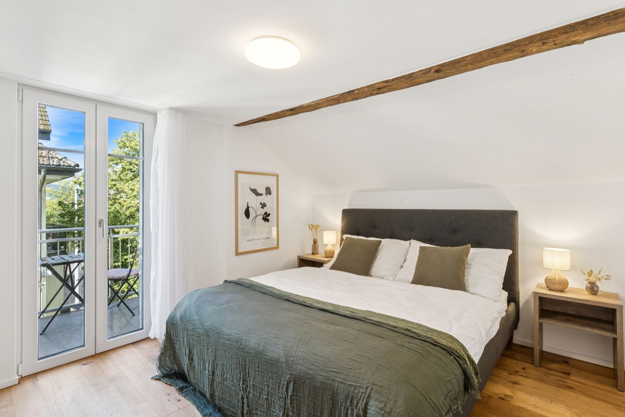 Vom Schlafzimmer direkt auf den Balkon