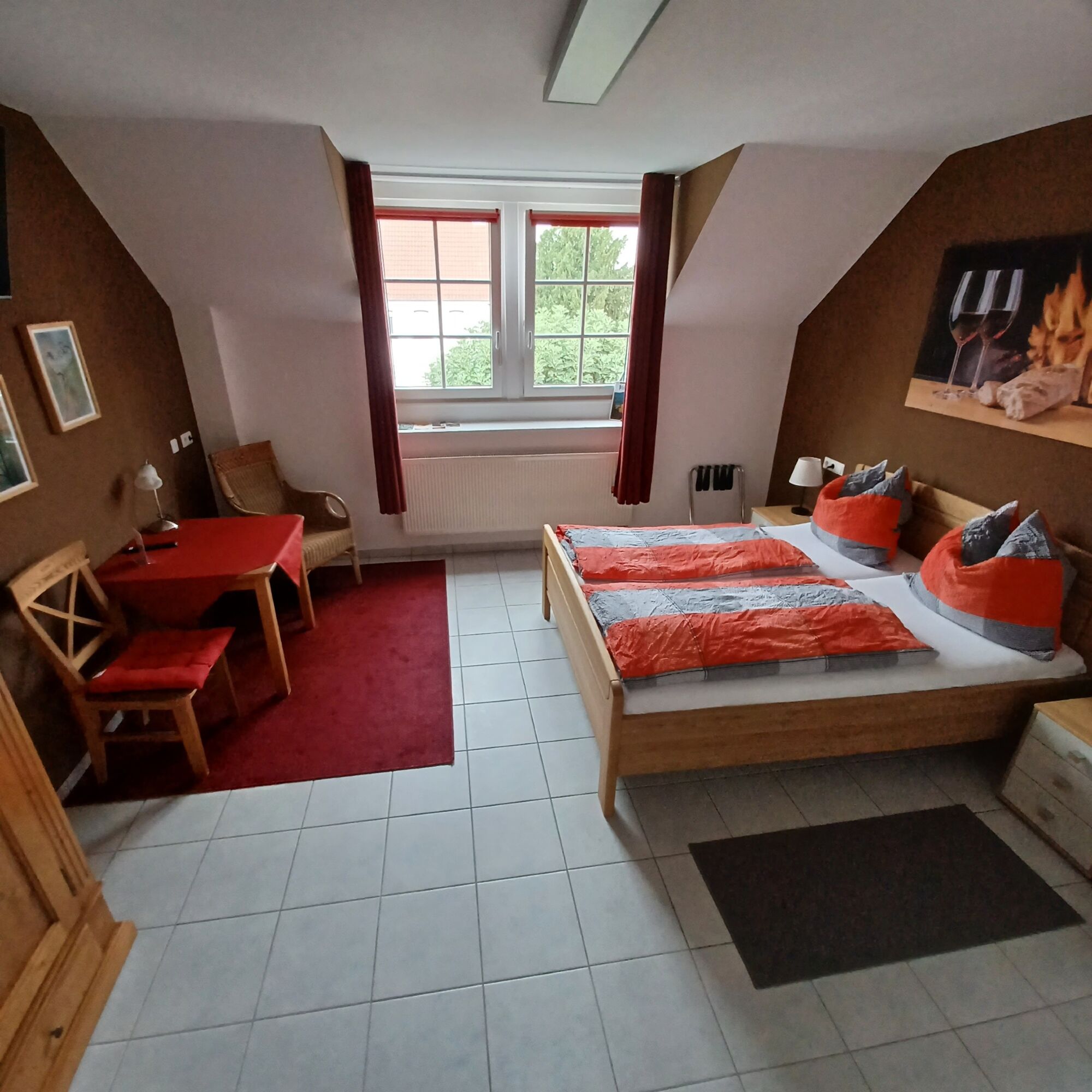 Dunkelfelder-Zimmer