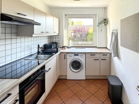 4 Personen Wohnung sehr gute Anbindung -10min nach Hamburg Bild 3