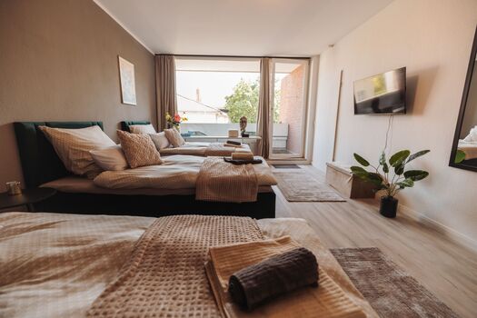Habitania | 135 qm 6-Bett-Apartment | im Herzen OL Bild 1