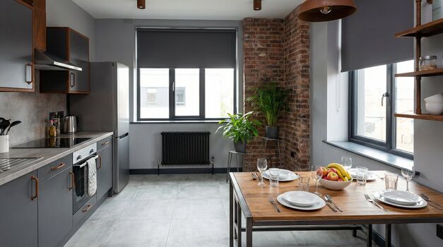 FL17 / TOMASZ-LIVING in TARP - Ideal für Teams Bild 1