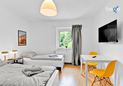 Schlafzimmer 1 mit Smart TV pro Zimmer