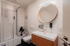 *Living* 2-Zimmer-Appartement mit Küche Bild 1