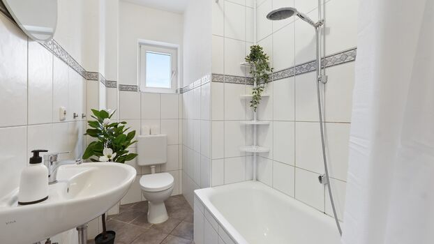 1. OG Gemeinschaftsbad