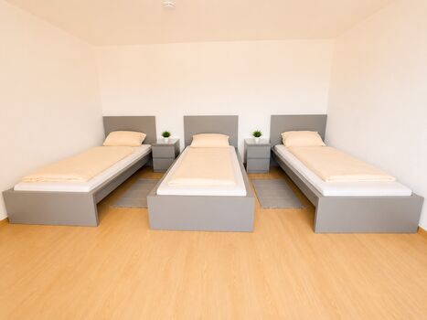 Dreibettzimmer