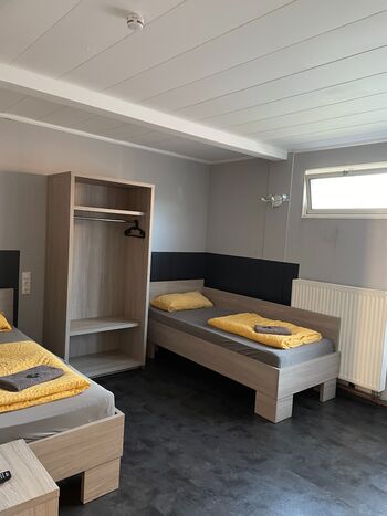 Zweibettzimmer