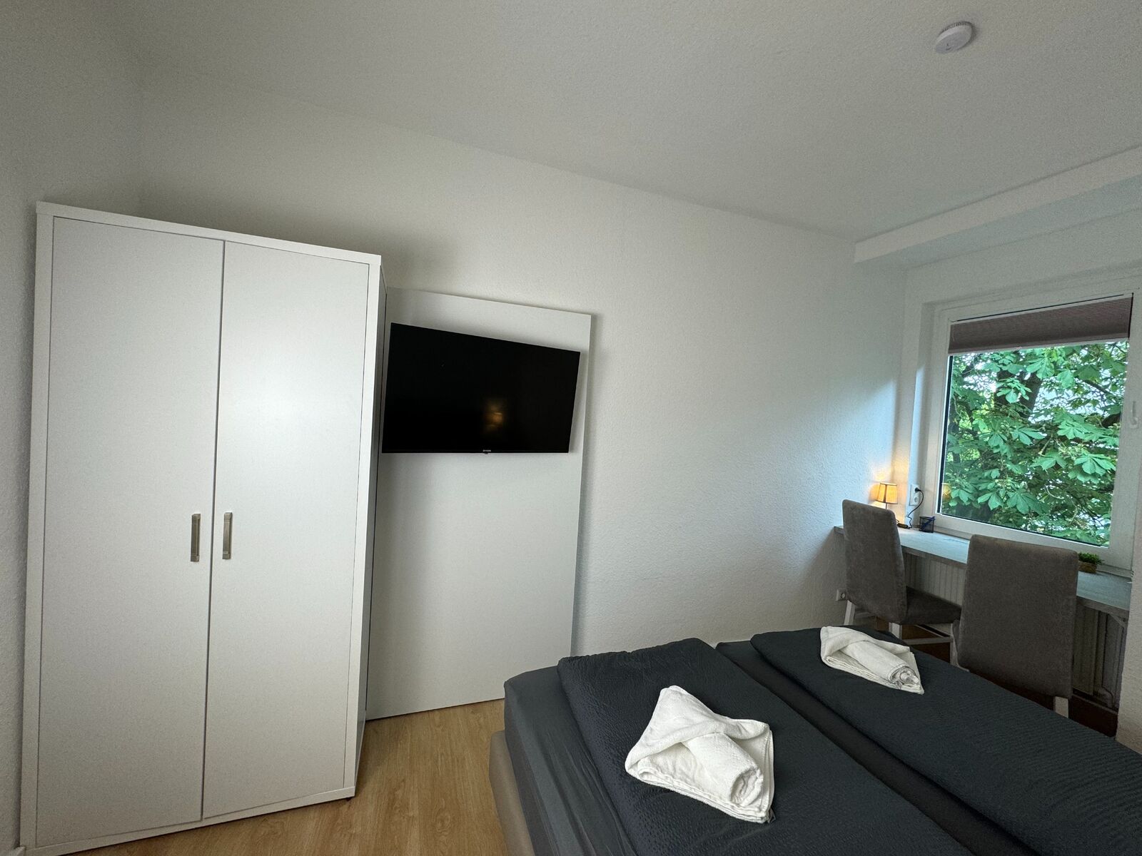 Bett auseinanderziehbar