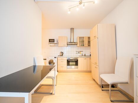 Zentrale Unterkunft im Hinterhaus Nähe Hauptbahnhof