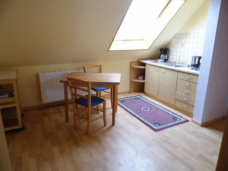 Kleine Ferien-oder Studentenwohnung Bild 1