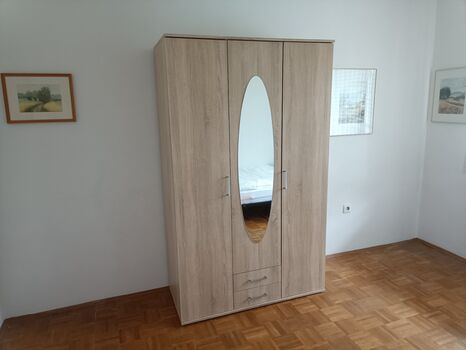 Schlafzimmer 3