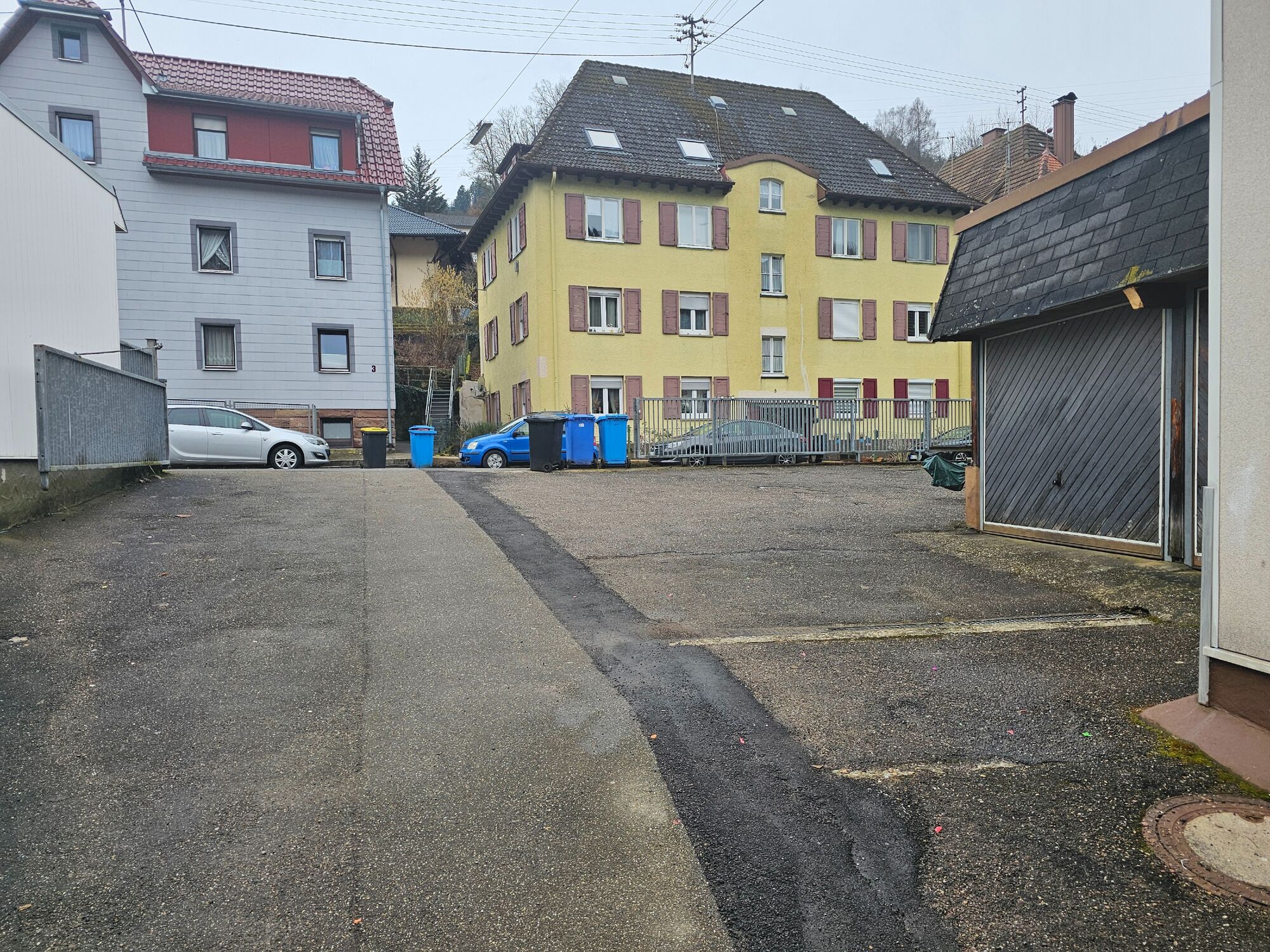 Viel Platz für Ihre Fahrzeuge