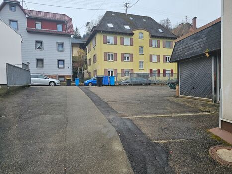 Viel Platz für Ihre Fahrzeuge