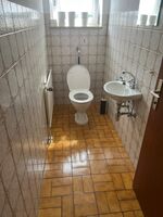 Haus mit zwei Wohnungen Picture 12