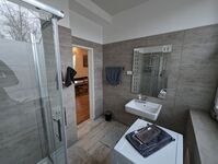 Villa-Merry 6 abgetrennte Wohnungen unter einem Dach Bild 2