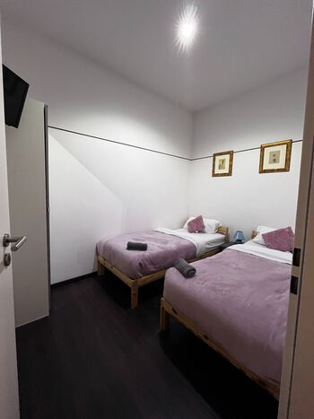 I.H.L. Immobilien GmbH - Oderstraße Foto 2