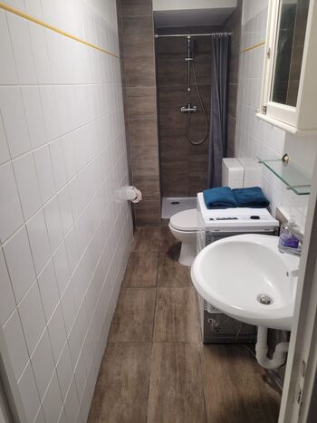 Badezimmer Wohnung 2