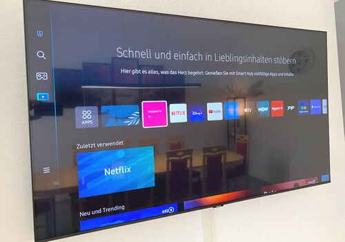 neuer 55 Zoll Samsung Smart TV von 2023