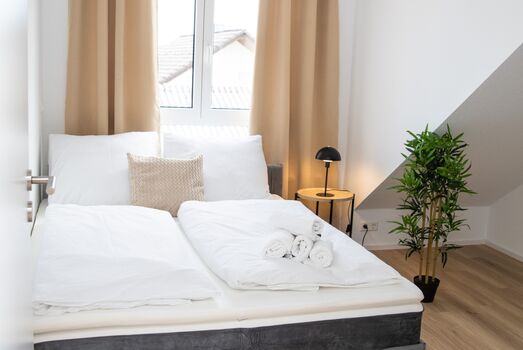 Schlafzimmer 2