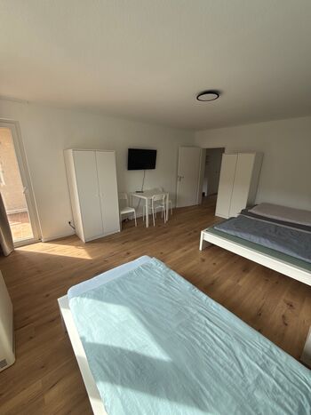 Moderne Apartments Lüdenscheid mit Balkon frisch Renoviert Bild 1