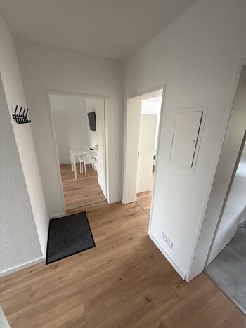 Moderne Apartments Lüdenscheid mit Balkon frisch Renoviert Bild 3