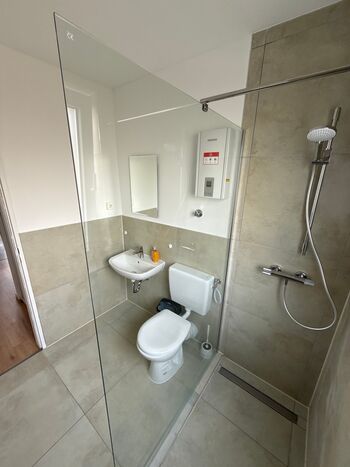 Moderne Apartments Lüdenscheid mit Balkon frisch Renoviert Bild 6