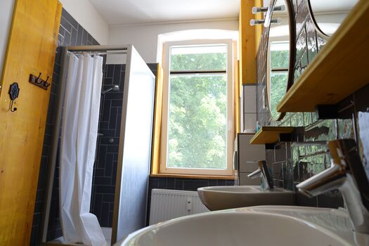 Gemeinschaftsbadezimmer