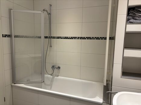 Badewanne/Dusche schickes Apartment