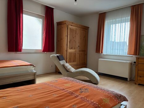 Wörth-KA Nähe zu: Palm/Daimler/MiRO/StoraEnso 3-Schlafzimmer-Wohnung Bild 3