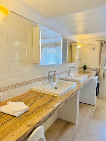 1. Badezimmer