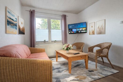 Kuhl 4- 2 ROOMS, OWN ENTRANCE, FULLY EQUIPPED, TOP WIFI Bild 1