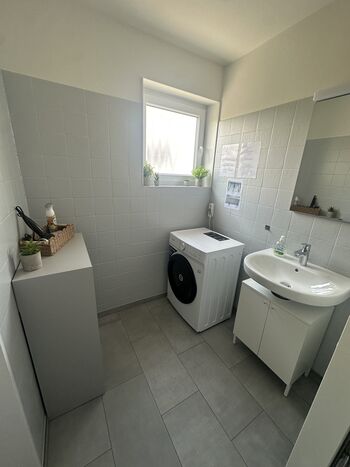 Badezimmer (Waschtrockner)
