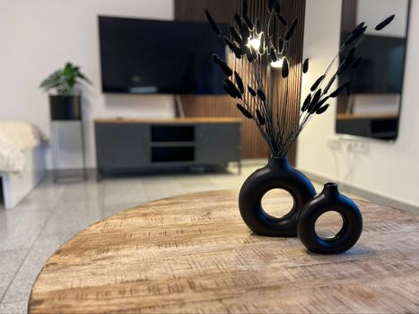 Luxus - Parkplätze - zentral - bis 50 Personen Bild 2