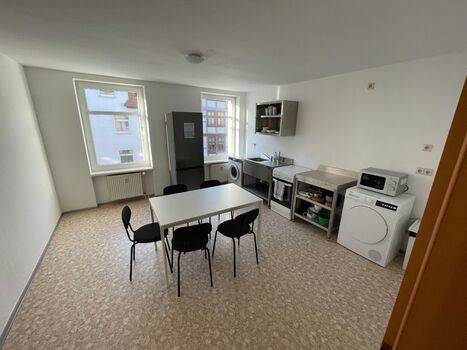 BIG GROUPS, SMALL PRICES - Versch. Grössen, 100% Ausstattung Bild 3