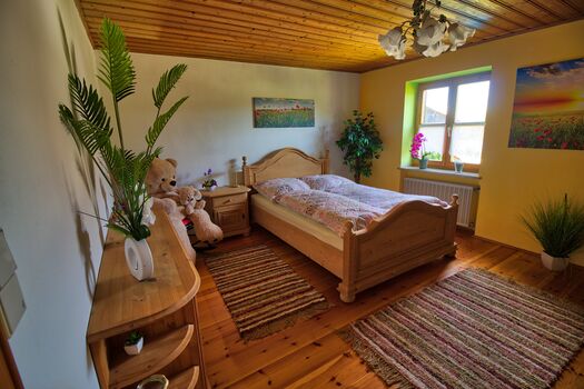 Zimmer/Wohnung Landgut Rosenau Bild 3