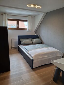 Schlafzimmer II
