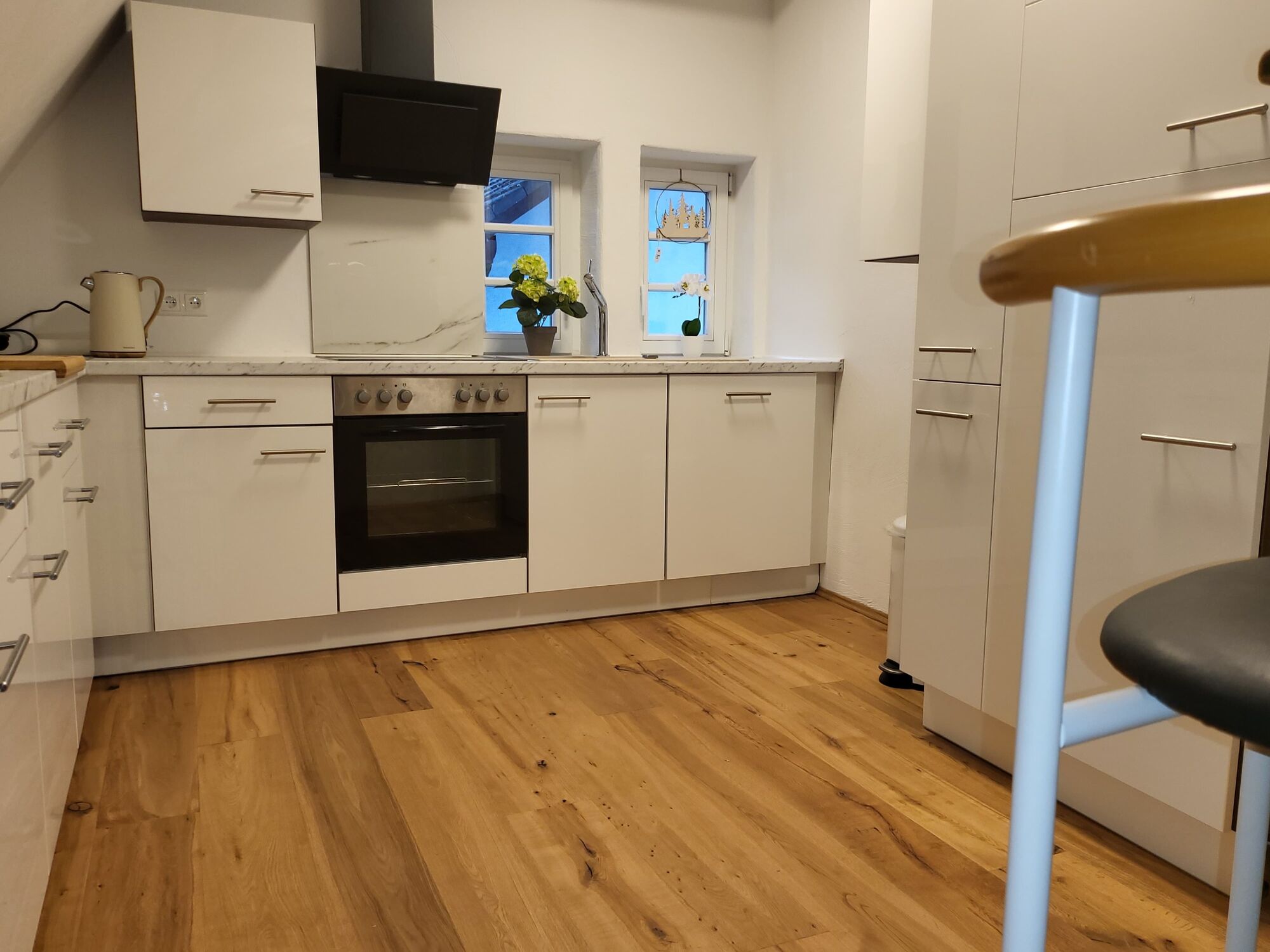 DG — Küche / Kitchen