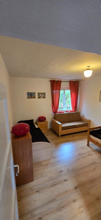 10 Personen Unterkunft mit 6 Zimmer Bild 1