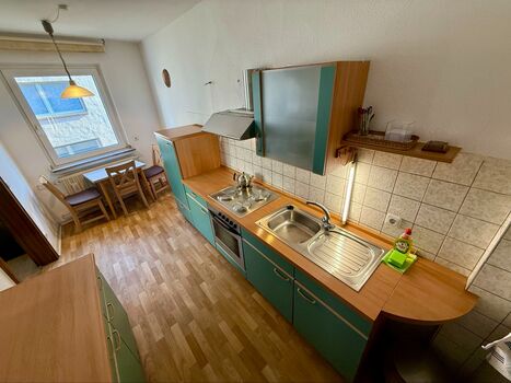 Spacious Apartment in Mülheim Picture 3