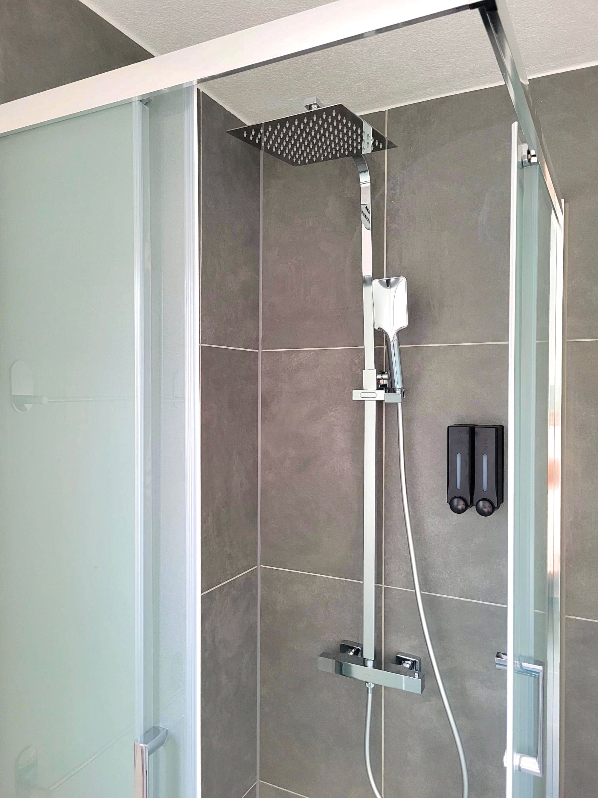 moderne Dusche