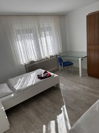 M u. M Zimmervermietung Bild 5