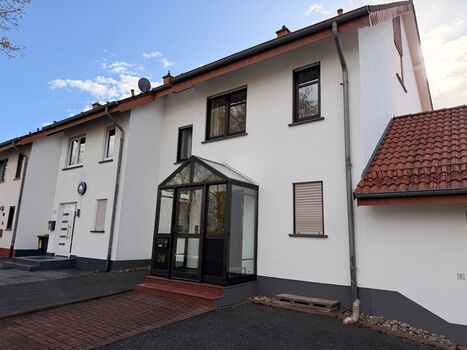 2 Häuser Nebeneinander 