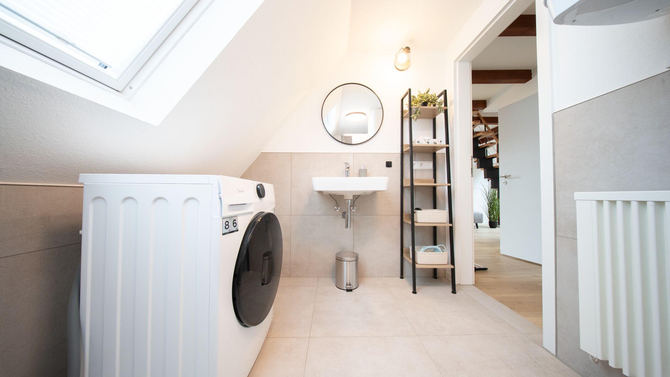 Waschtrockner im Bad