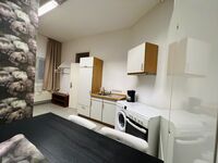 5 Wohnungen mit 5 Parkplätzen Bild 2