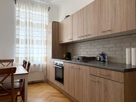 ab 545 netto pro Monat | ampm Zimmer Bild 2