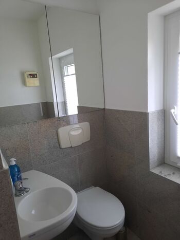 Wohnung 2, zweites WC