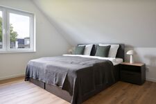 Modern eingerichtete Studios mit voll ausgestatteter Küche Bild 3