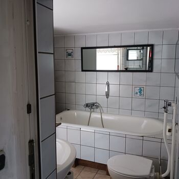Bad, Dusche, WC